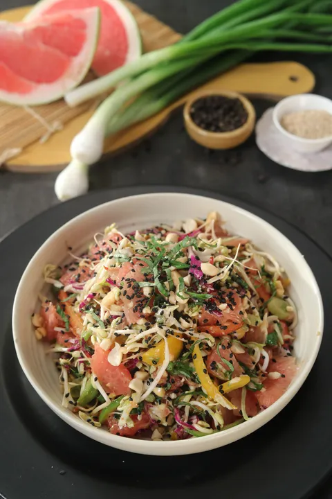 Thai Pomelo Salad 1 - YT