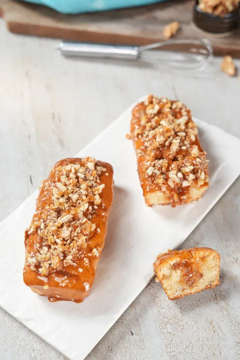 Caramel Walnut Teacake 10