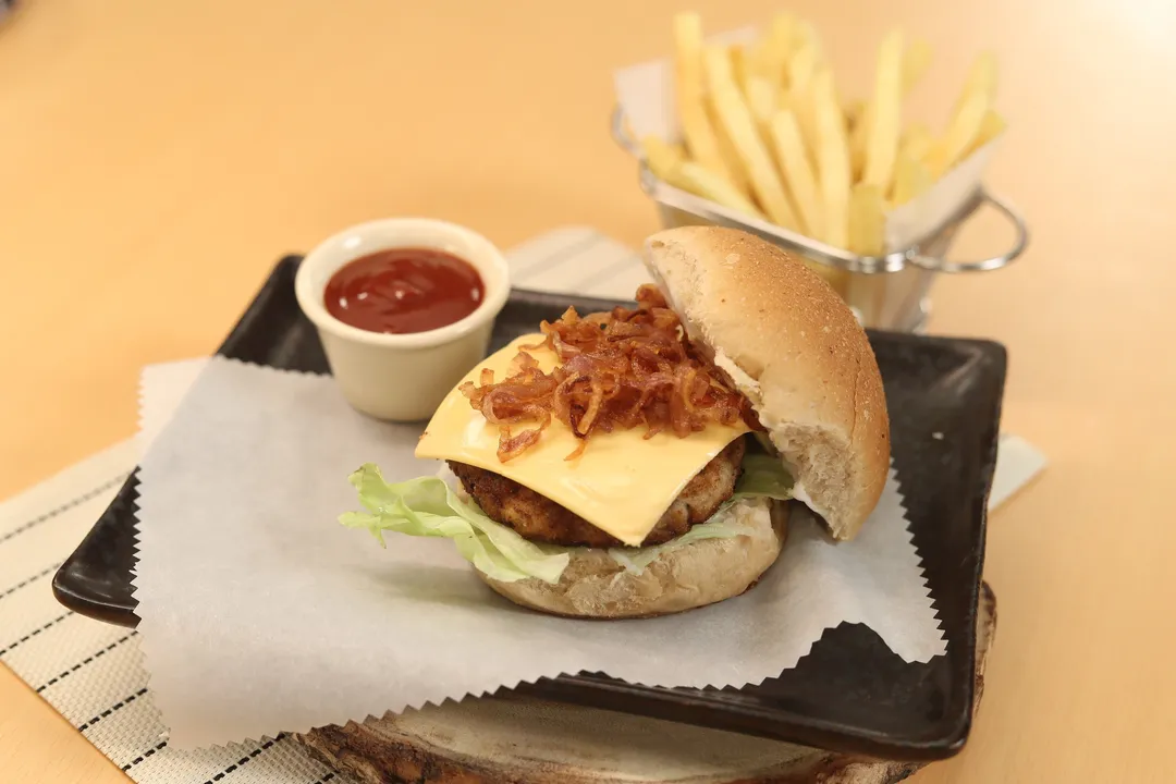Chicken Burger - YT