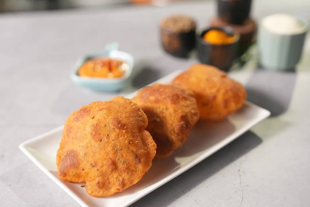 Aloo Sooji Masala Puri - YT