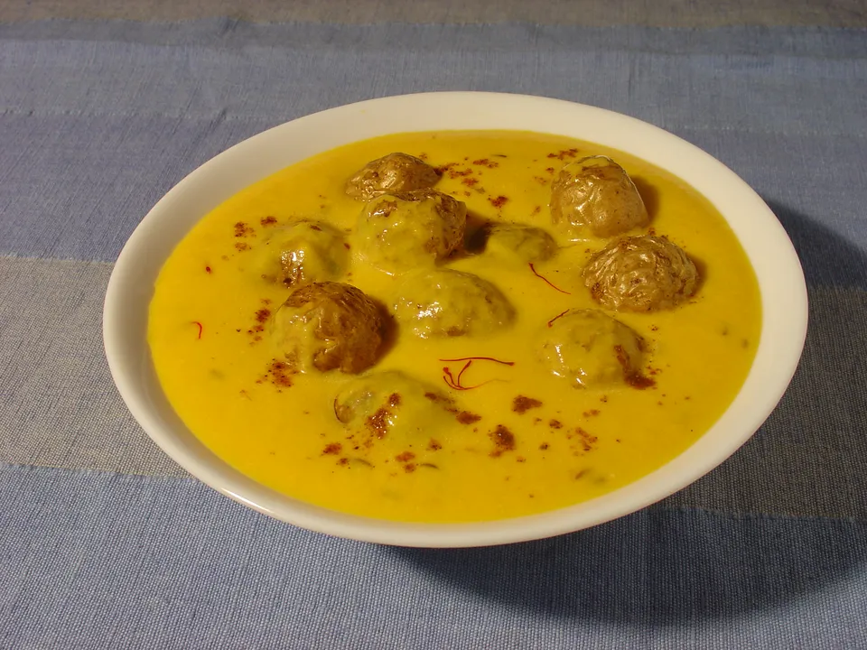 Amras Ke Malai Aloo 2