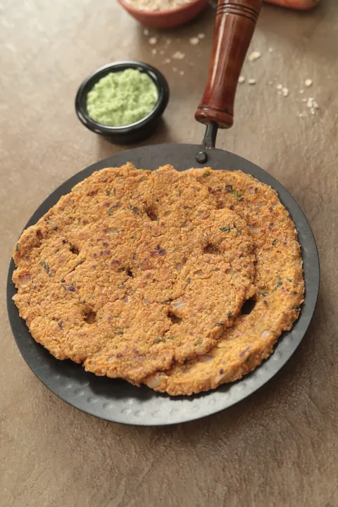 Oats Thalipeeth 1 - YT