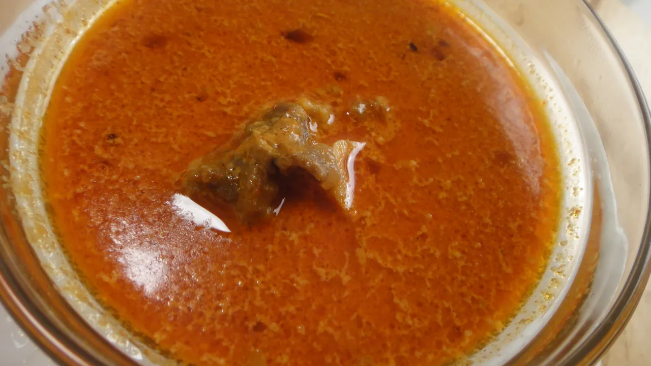 Kolhapuri Tambda Rassa - YT.JPG