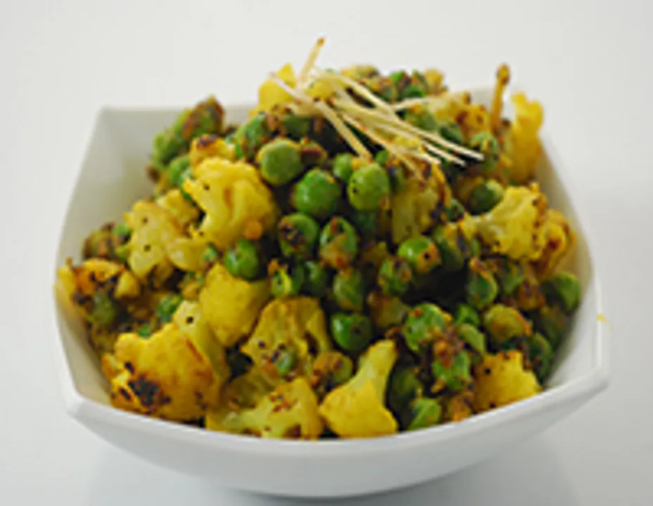 Matar Gobhi Masti - Cook Smart