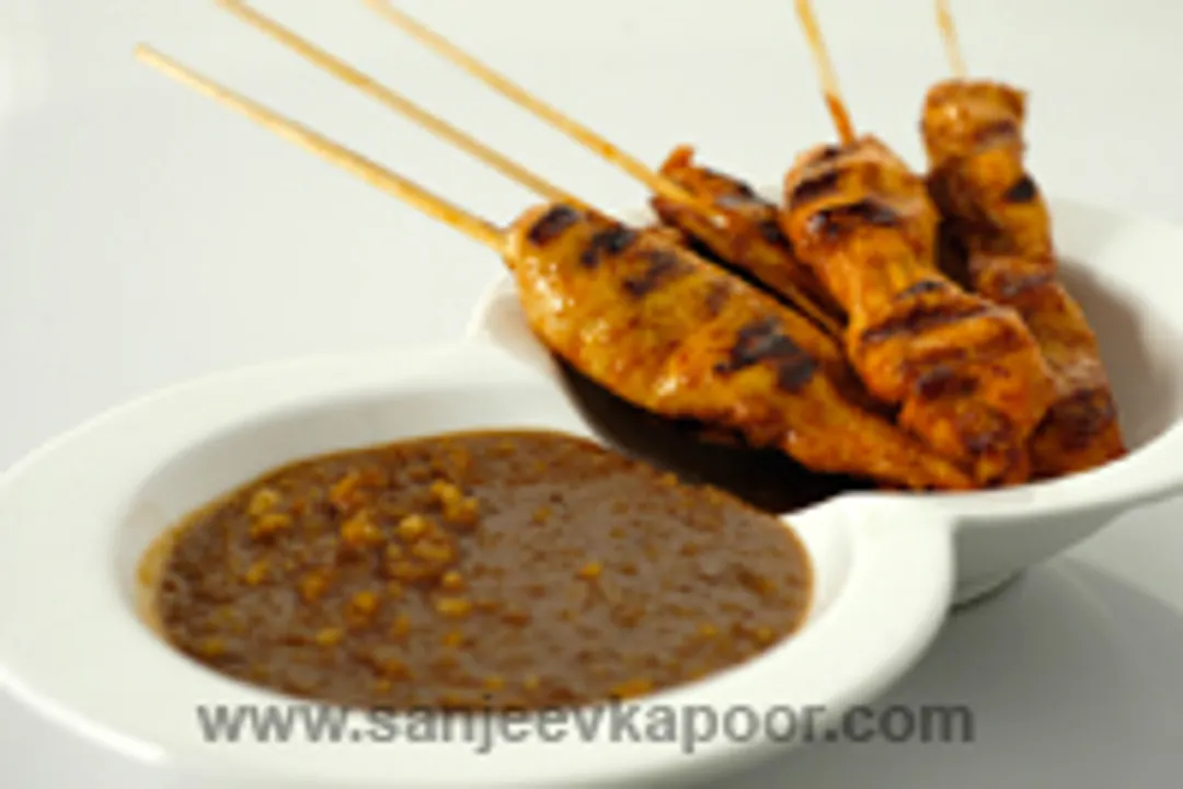 Thai Chicken Satay With Peanut Sauce 