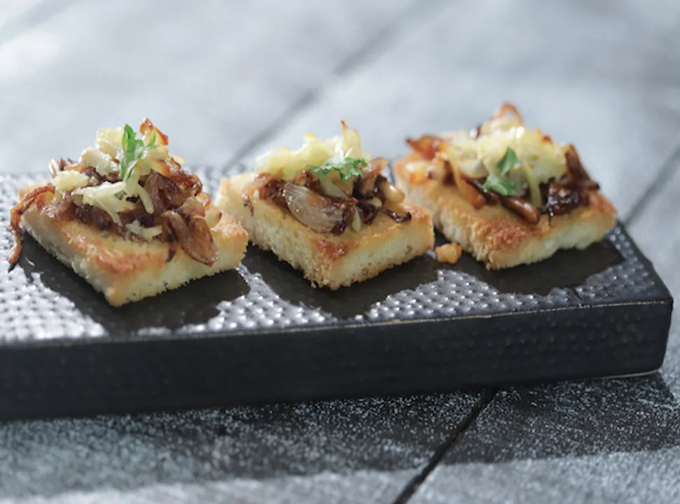 Caramelized Onion and Cheese Tart 