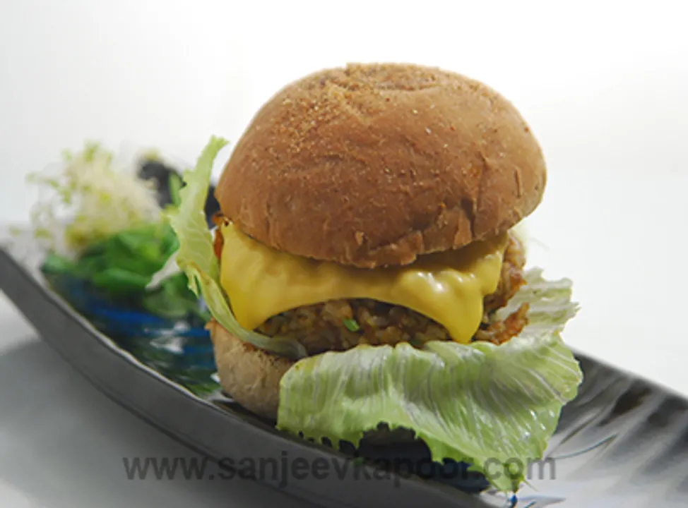 Leftover Chana Chawal Burger