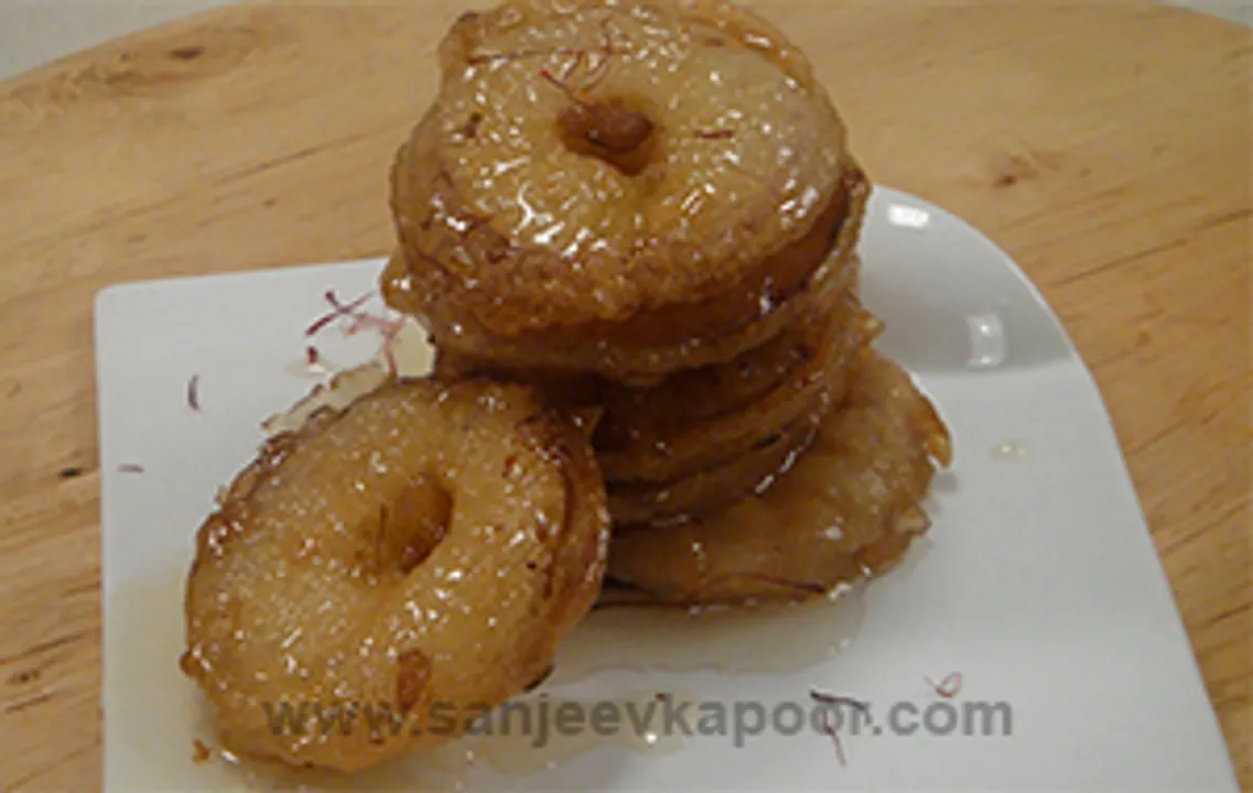 Apple Jalebi (Apple Fritters)