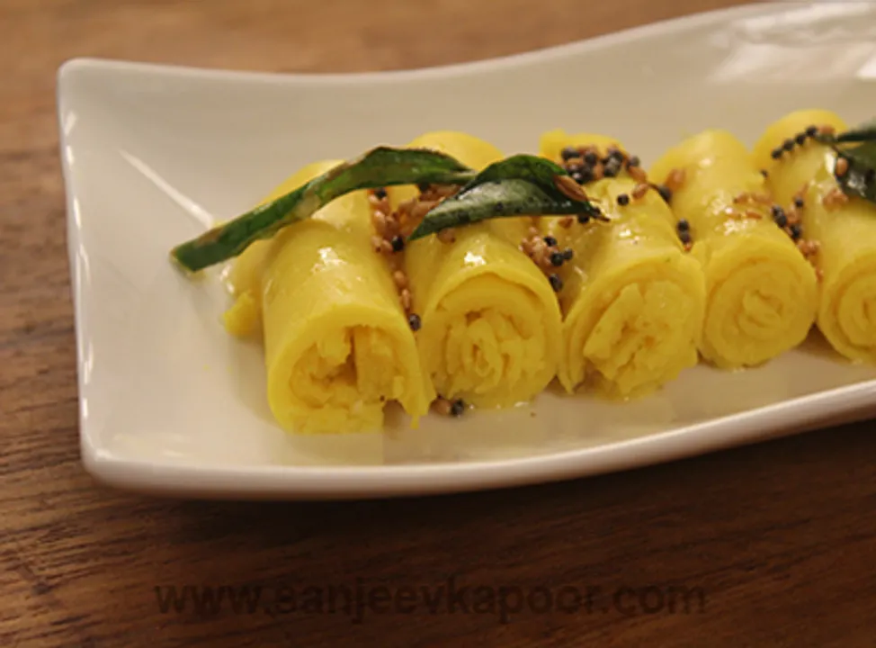 Moong Dal Khandvi