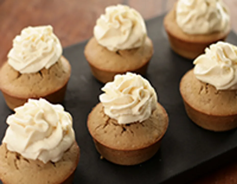 Coffee Cupcakes with Coffee Cream Cheese Frosting 
