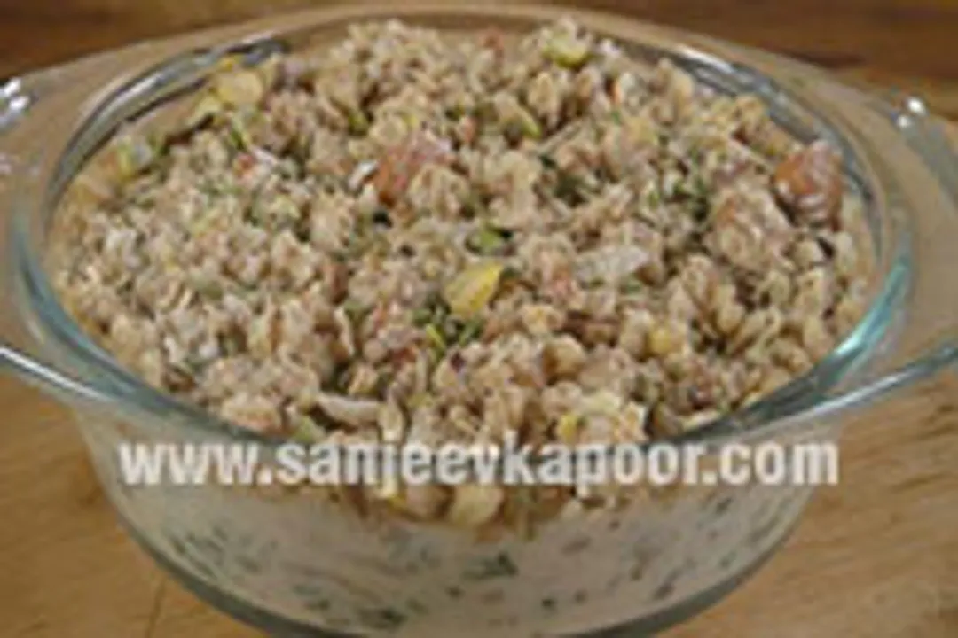 Baked Mushroom and Nut Crumble