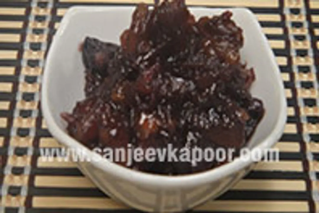 Angoor aur Khajur ki Chutney