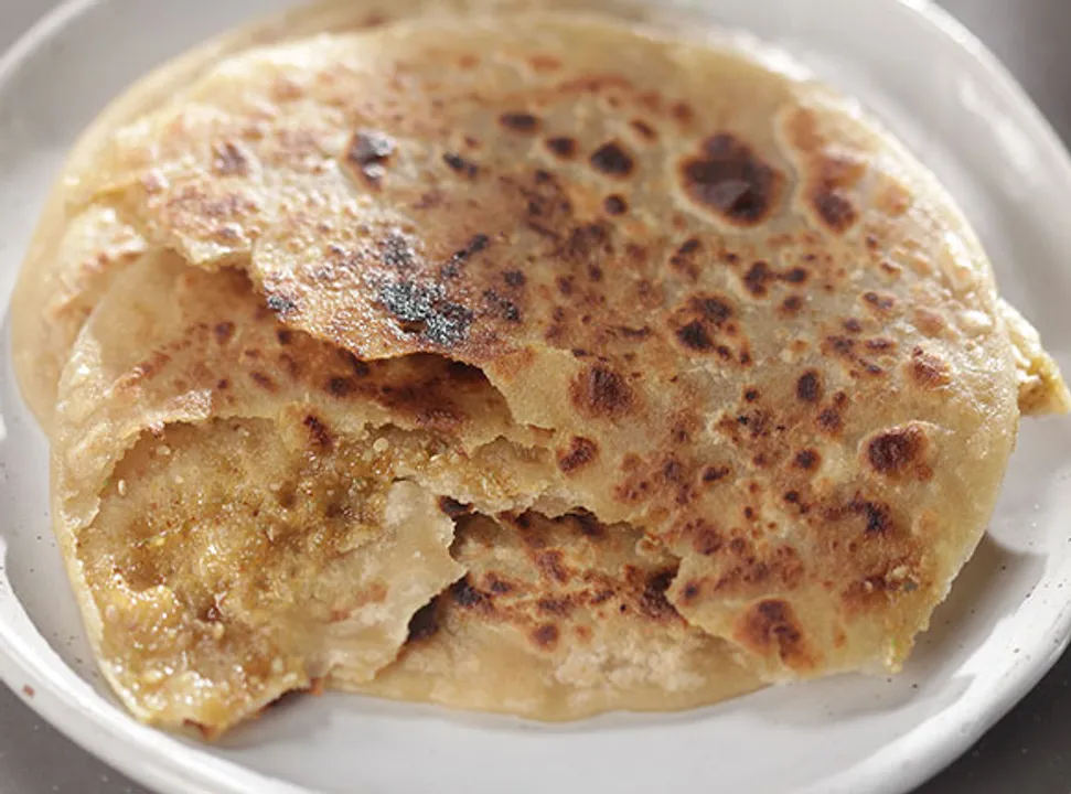 Gur ka Parantha - SK Khazana