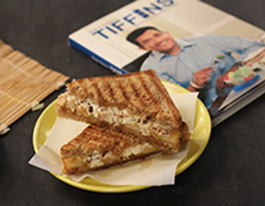 Healthy Fruit and Nut Toasted Sandwich 