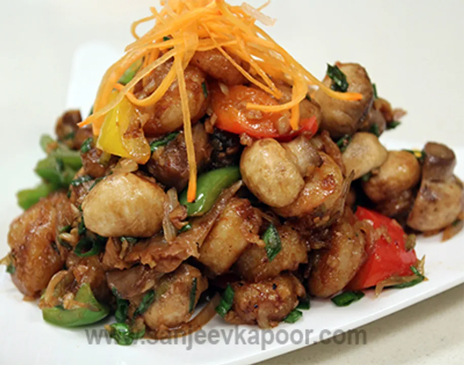 Quick Fried Prawns With Mushrooms