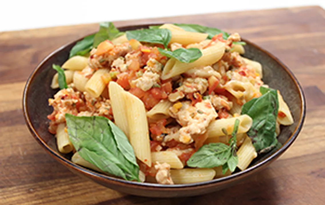 Penne in Chicken Bolognaise