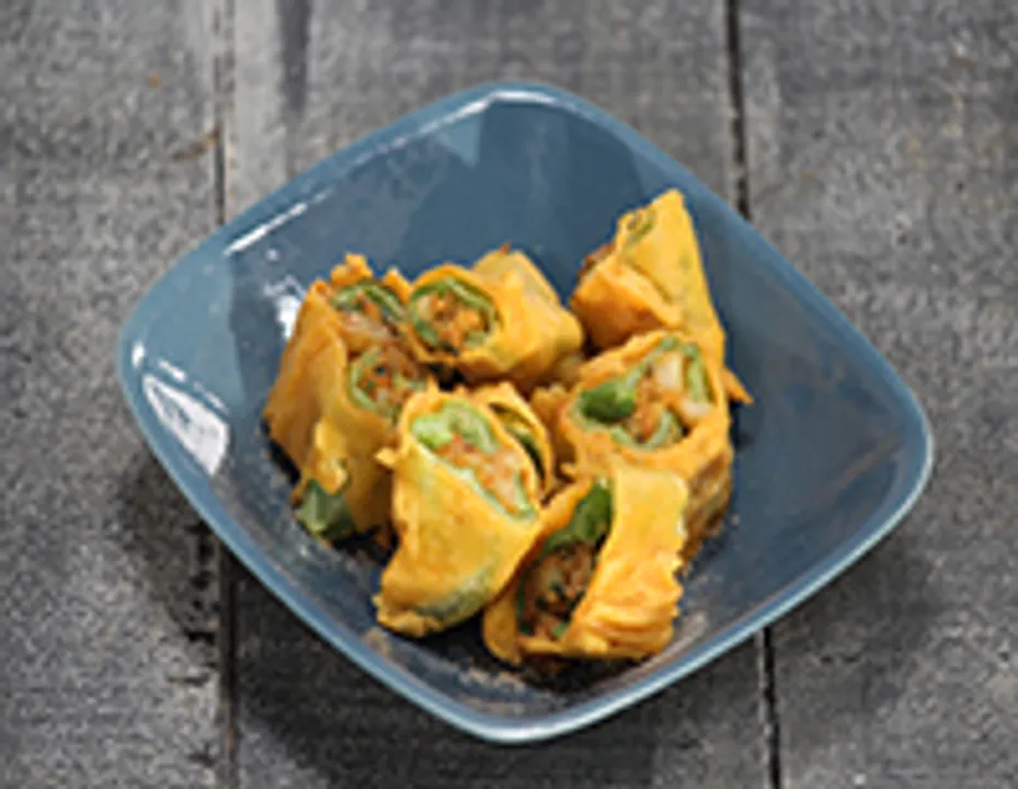 Rajasthani Mirchi Pakora - SK Khazana