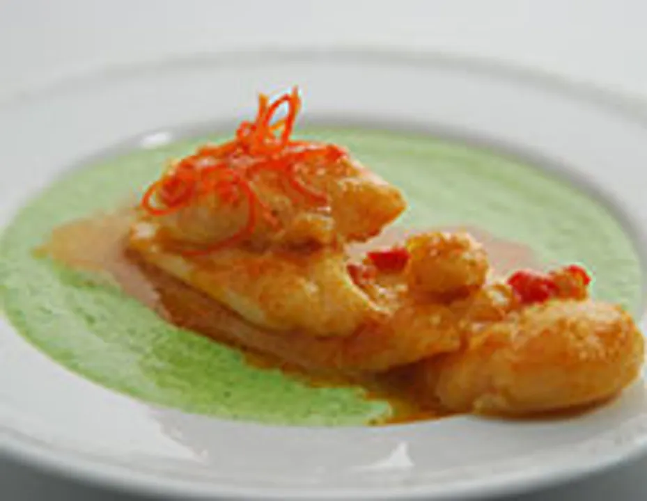 Baked Fish with Broccoli Sauce 