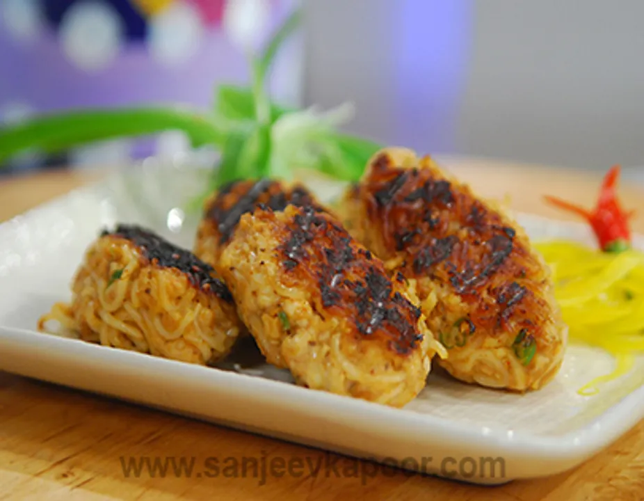 Noodle Rolls with Chicken