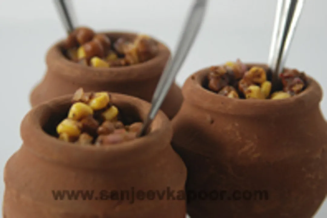 Matka Chana Chaat