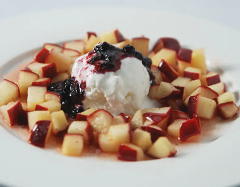 Ice Cream Apple Paradise