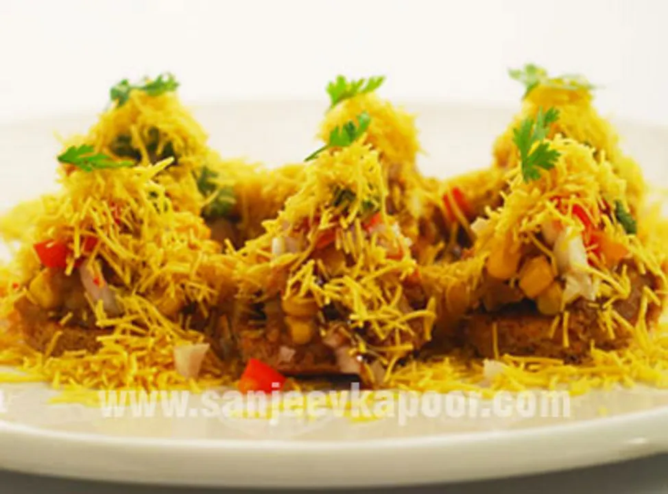 Corn Korma Sev Puri