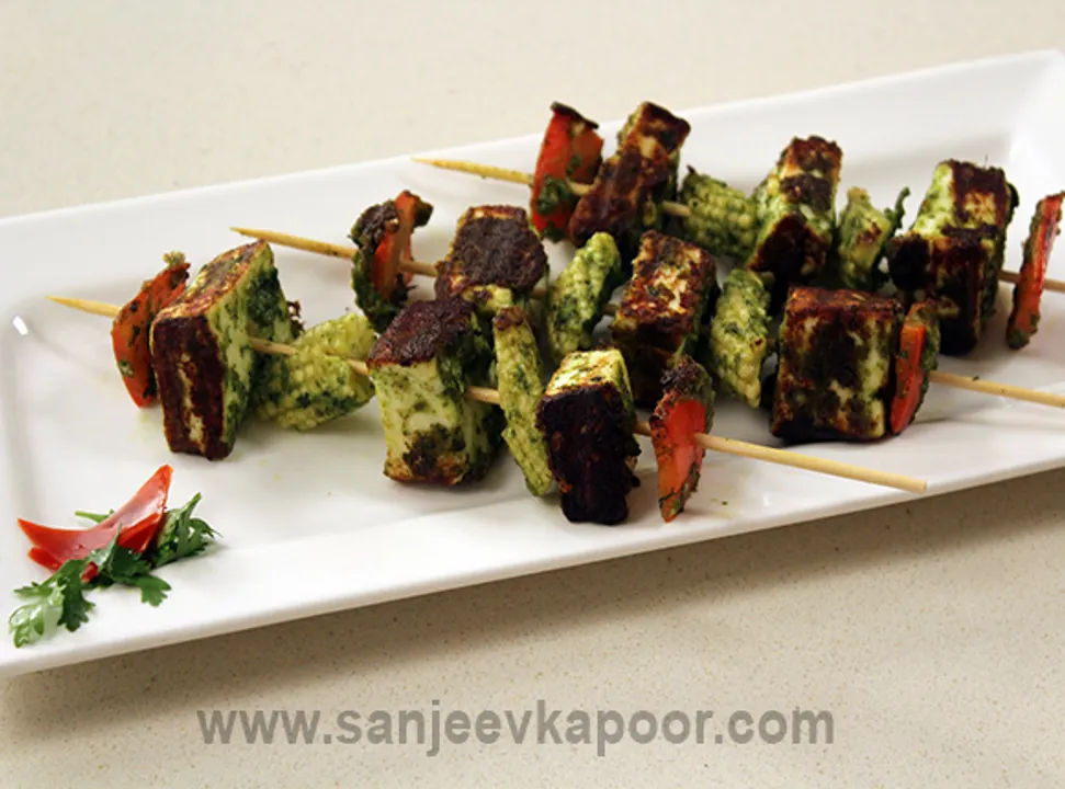 Jain Hariyali Paneer Tikka