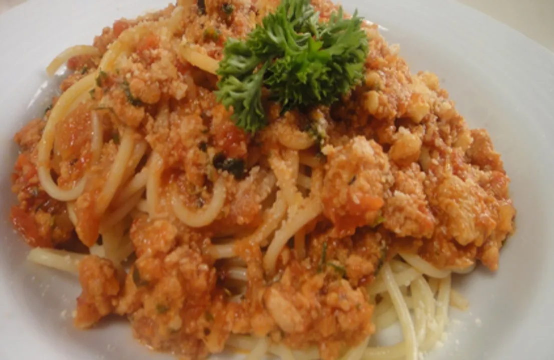 Spaghetti with Chicken Mince