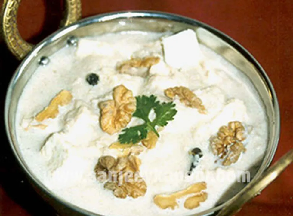 Cheese And Walnut Vegetable