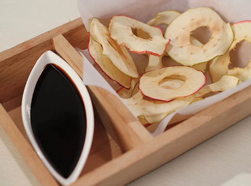 Baked Apple Chips