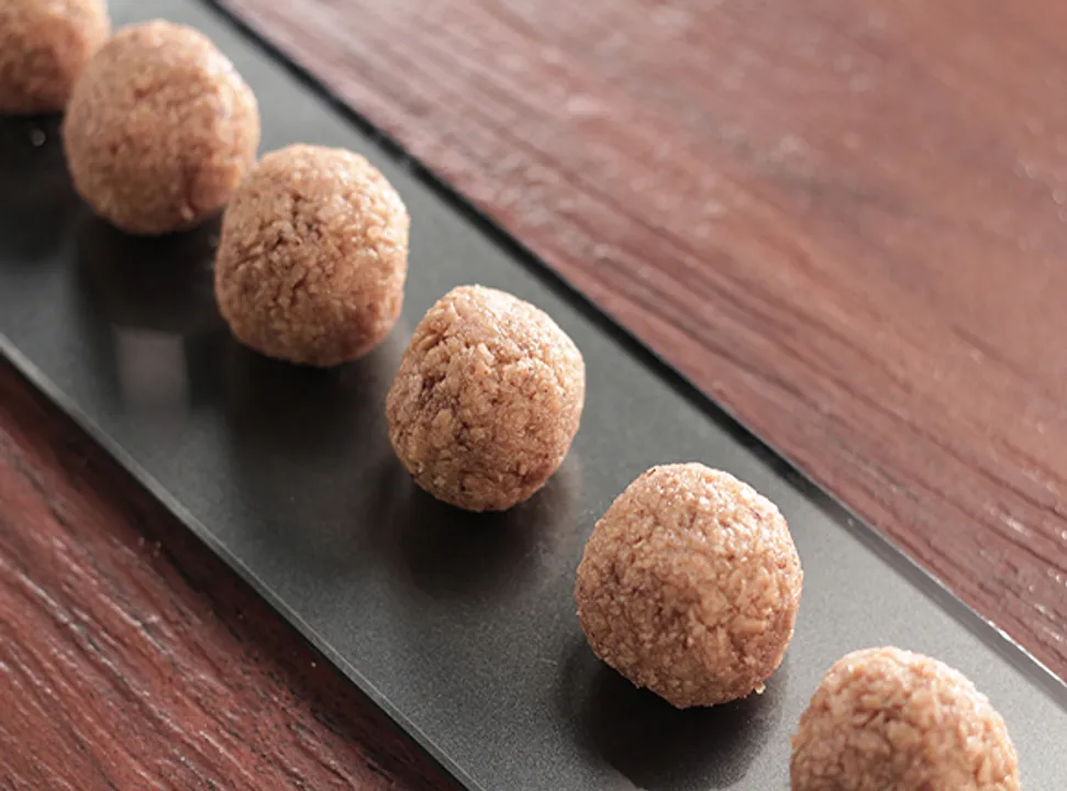 Leftover Roti Laddoo - SK Khazana