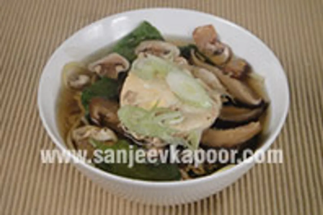 Noodle Soup with Poached Egg and Spring Onion 