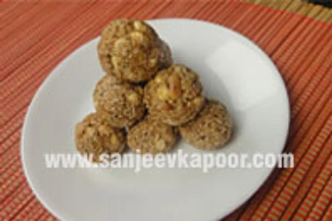 Til ke Laddoo