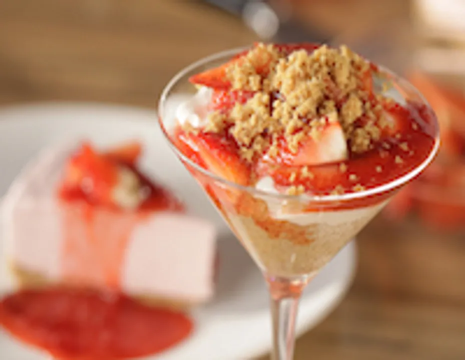 STRAWBERRY CHEESECAKE - skk