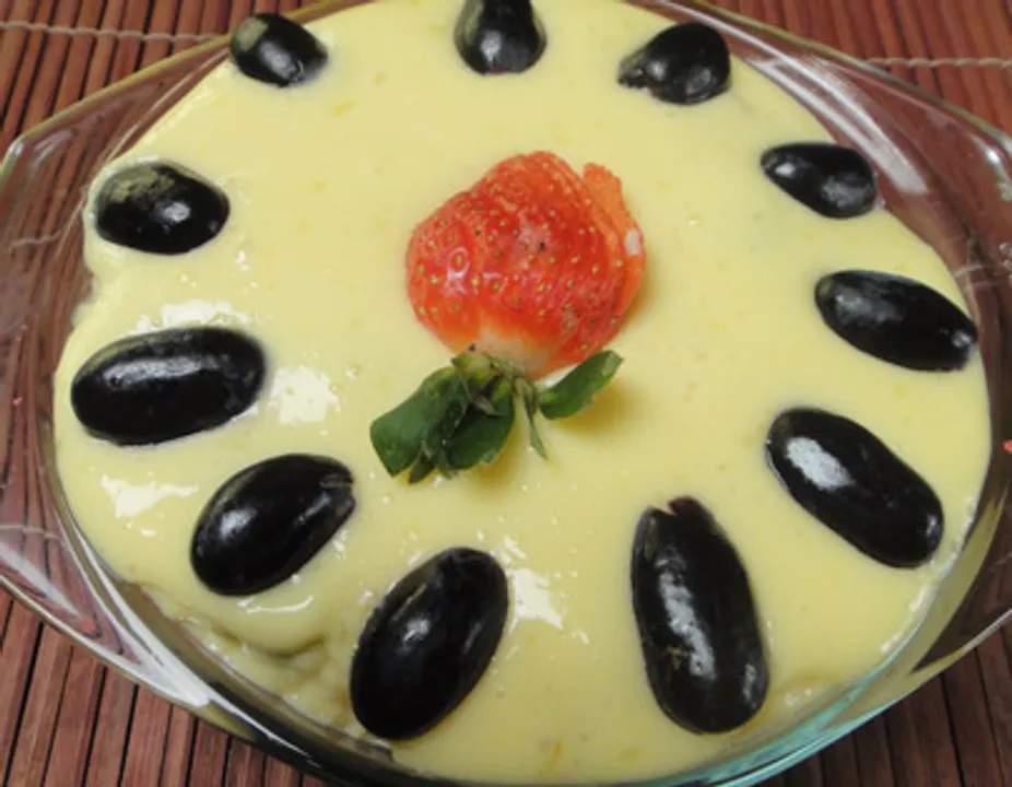 Fruit Custard
