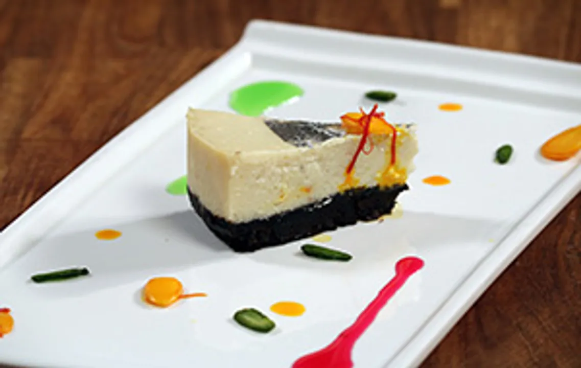 Baked Rabri Cheesecake