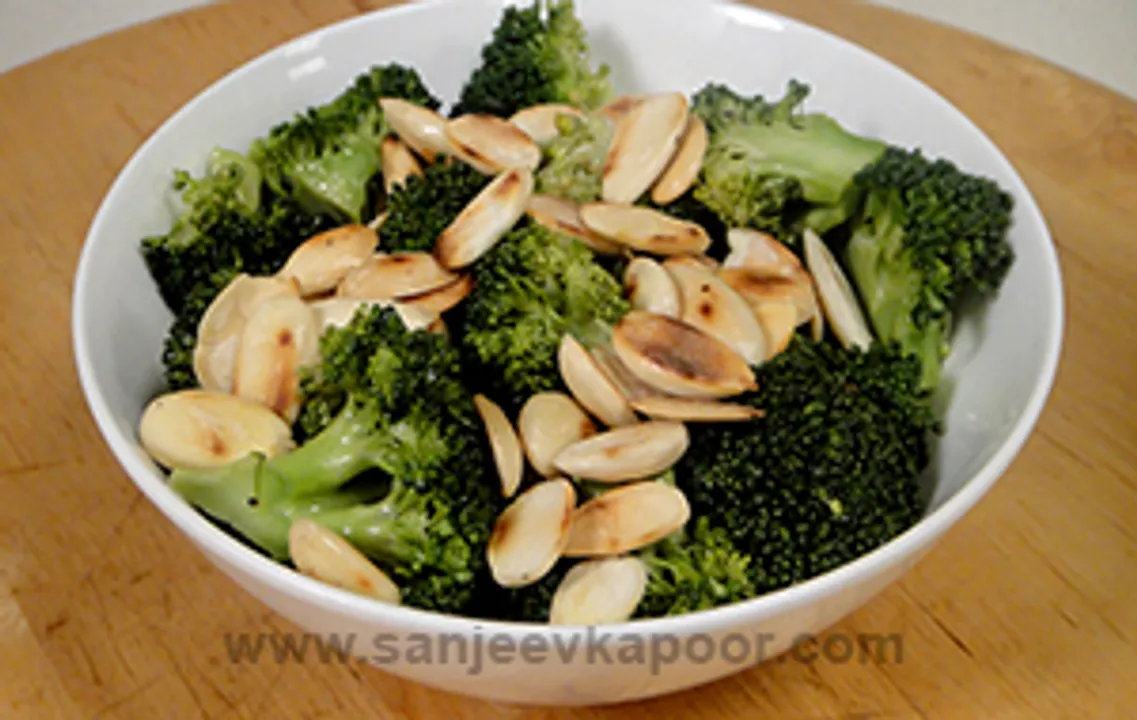 Broccoli and Almond Salad