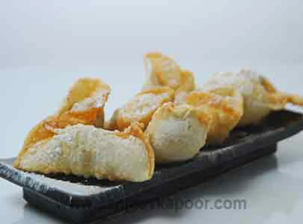 Date, Cranberry and Walnut Crisp