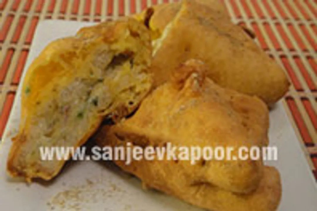 Cheesy Bread Pakora