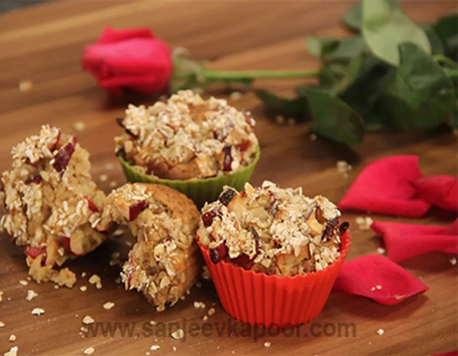 Gulkand Muffins with Apple