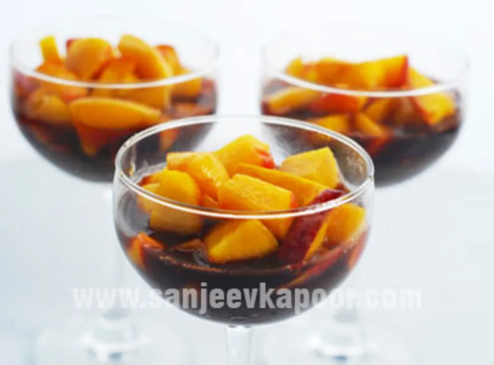 Peaches in Red Wine