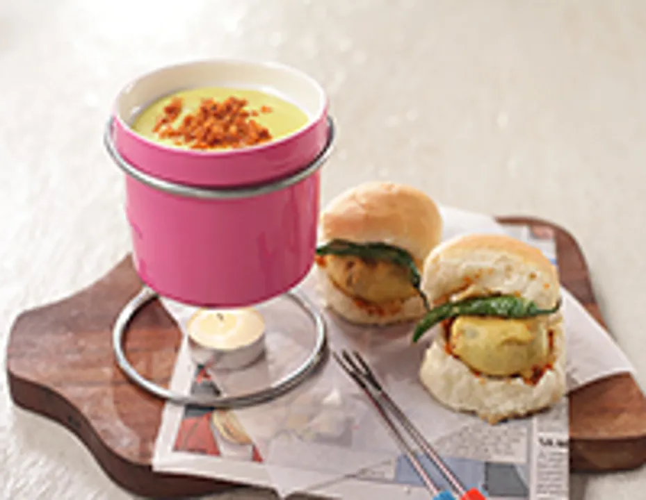 Vada Pav Fondue - SK Khazana
