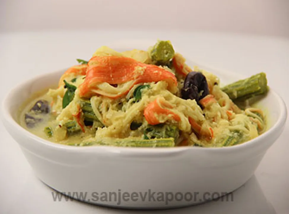 Crabstick and Drumstick Curry