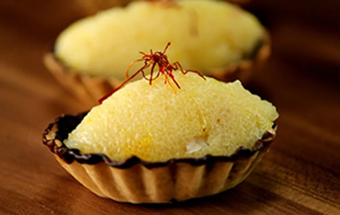 Pineapple Sheera in Tarts