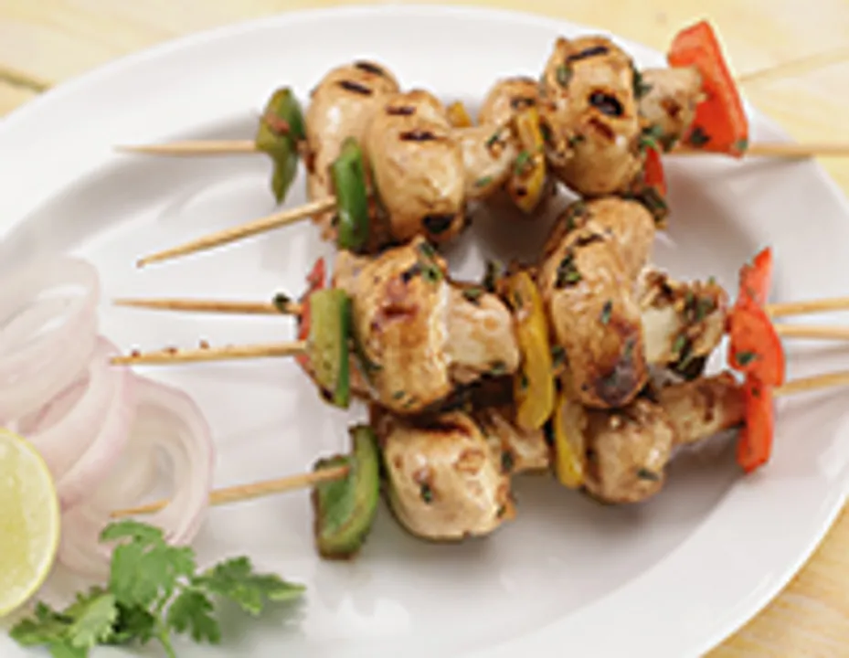Balsamic Garlic Grilled Mushroom Skewers-SK Khazan