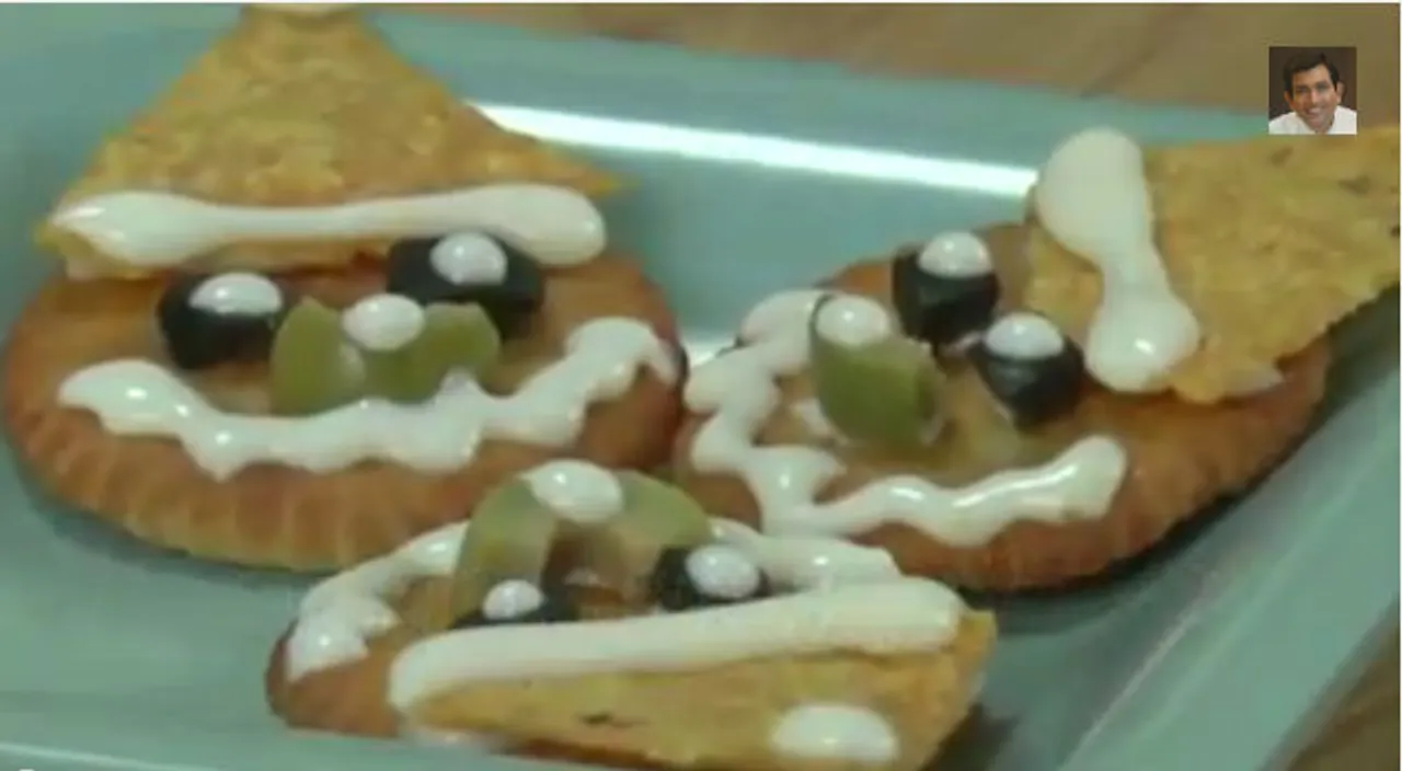 Christmas Cracker Santa