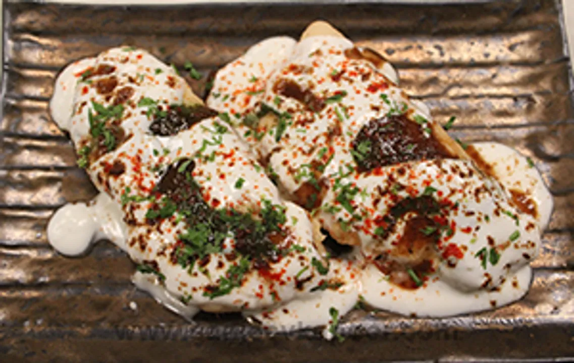 Dahi Gujiya