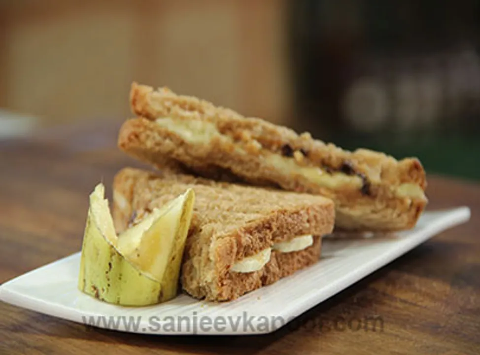 Peanut Butter and Banana Sandwich