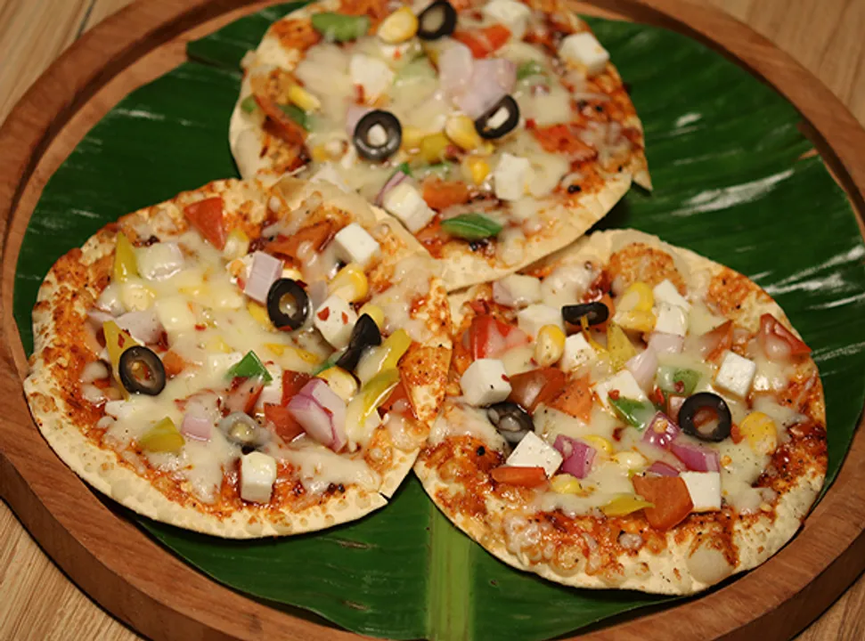 Poppadam Pizza - SK Khazana