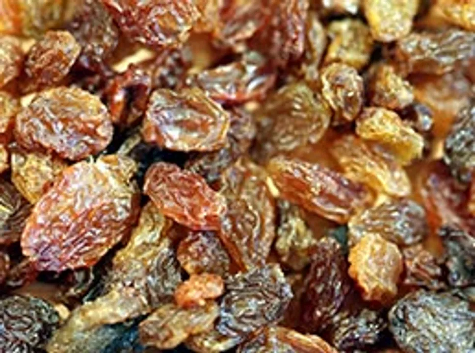 There are many reasons to like raisins